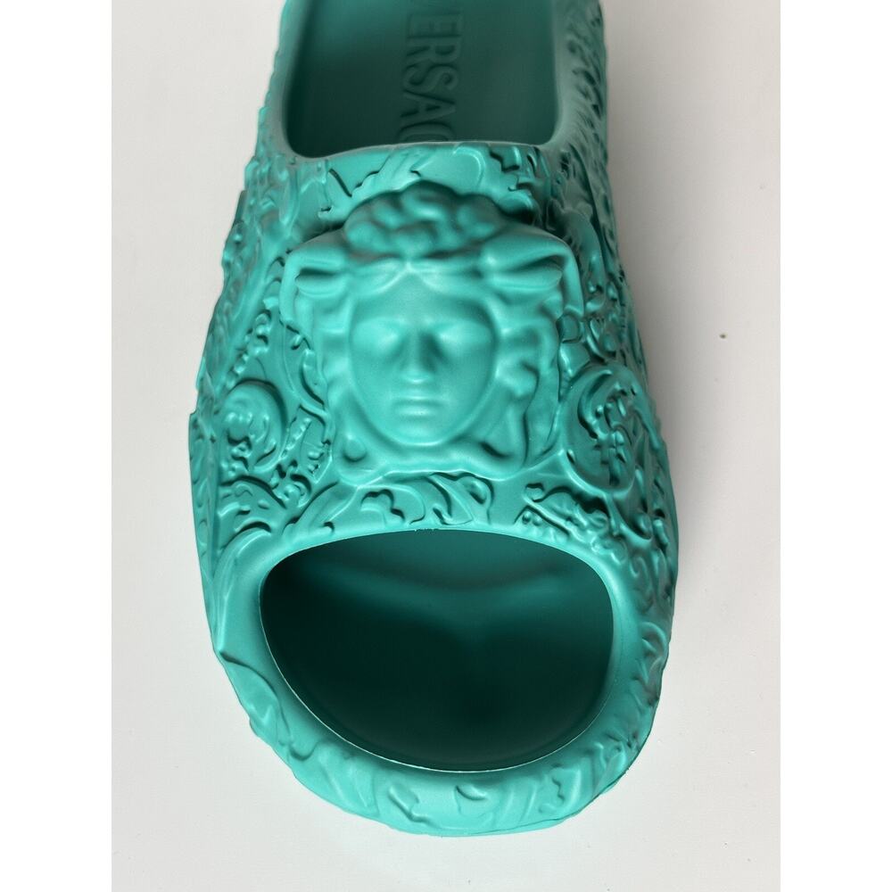 NIB $525 Versace Medusa Head Slides Pool Sandals … - image 4